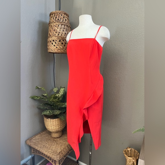 ☑️ Bardot Carmelle Cocktail Dress Ruffle Slit Fitted size 10/L - Picture 6 of 12